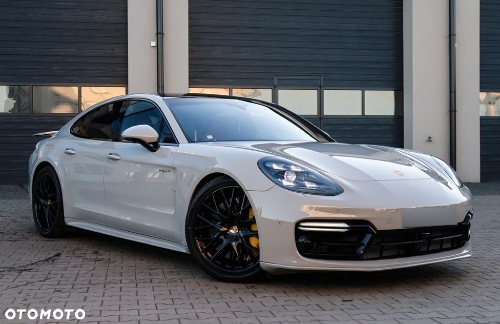 Porsche Panamera Turbo S E-Hybrid GPF - 3