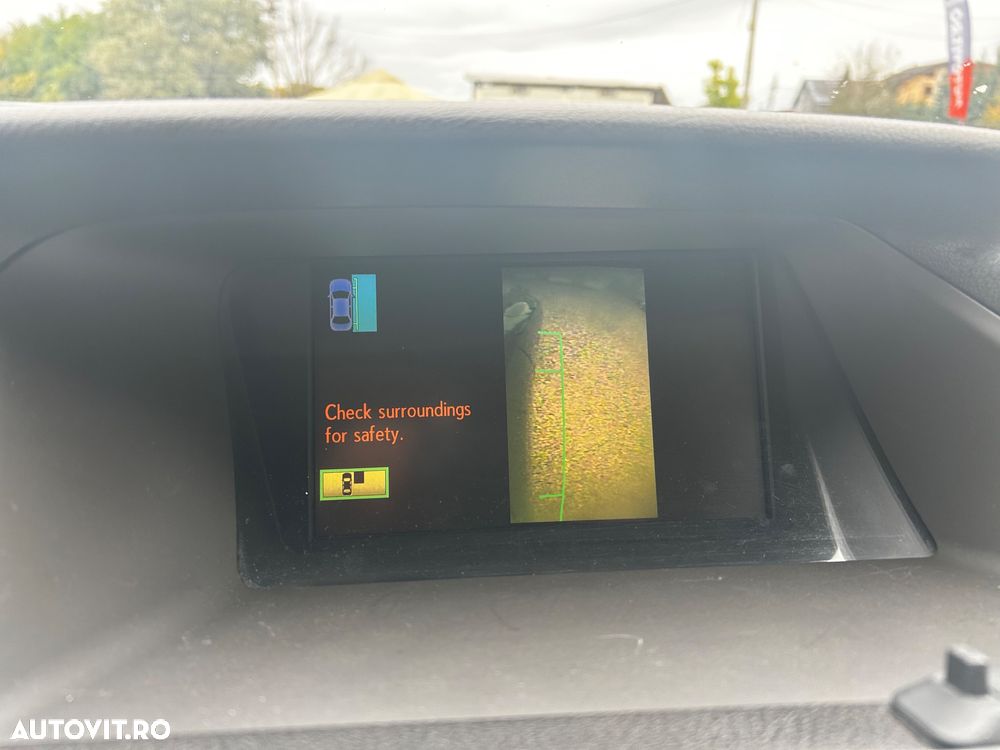 Lexus Seria RX - 15
