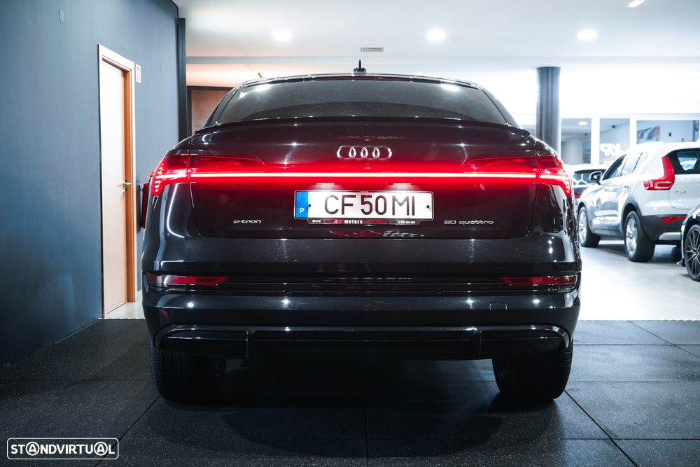 Audi e-tron 50 quattro S line - 8