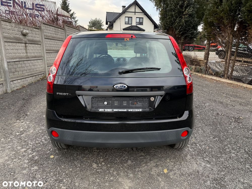 Ford Fiesta 1.3 Trend - 19