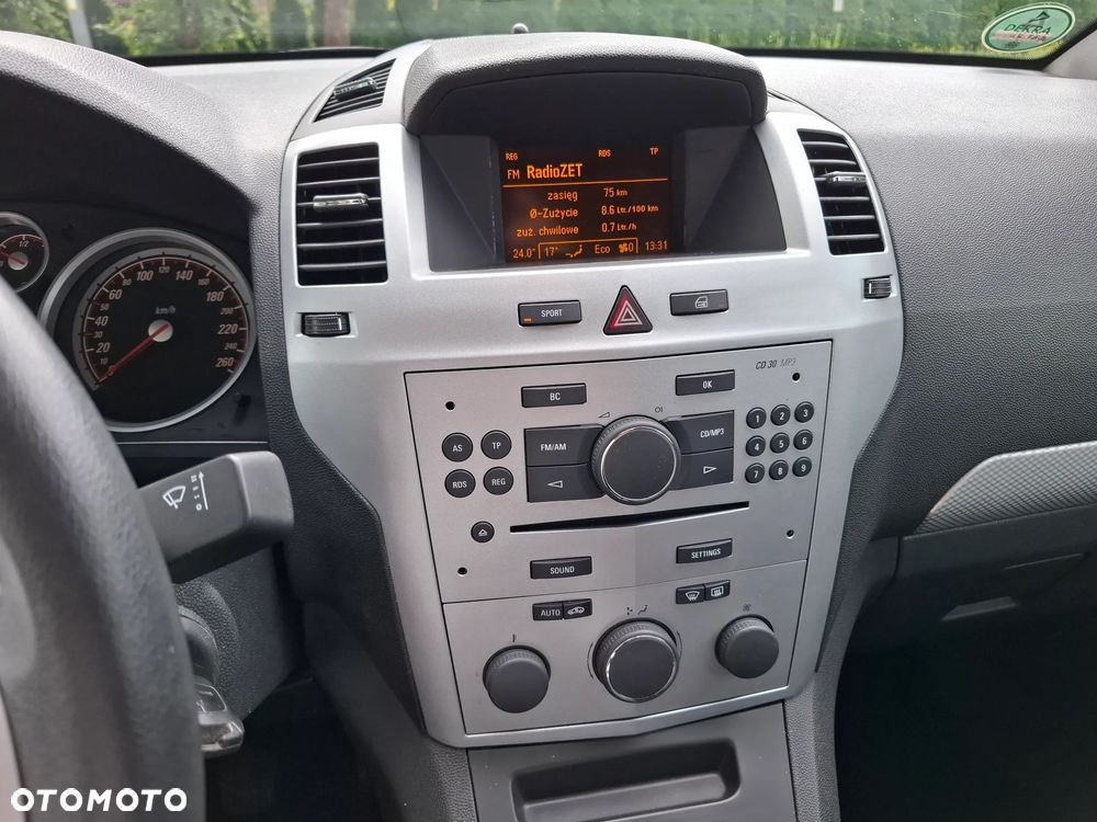 Opel Zafira 1.8 Sport - 34