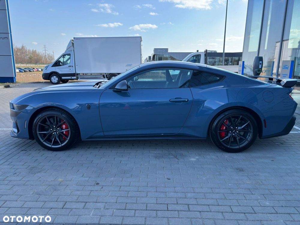 Ford Mustang - 10