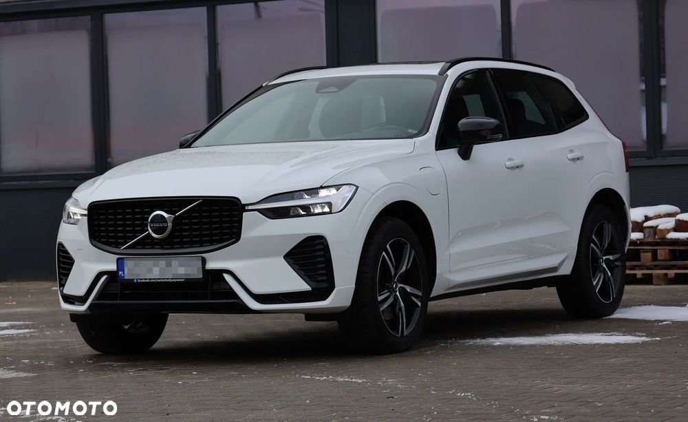 Volvo XC 60 T6 AWD Recharge Geartronic RDesign - 35