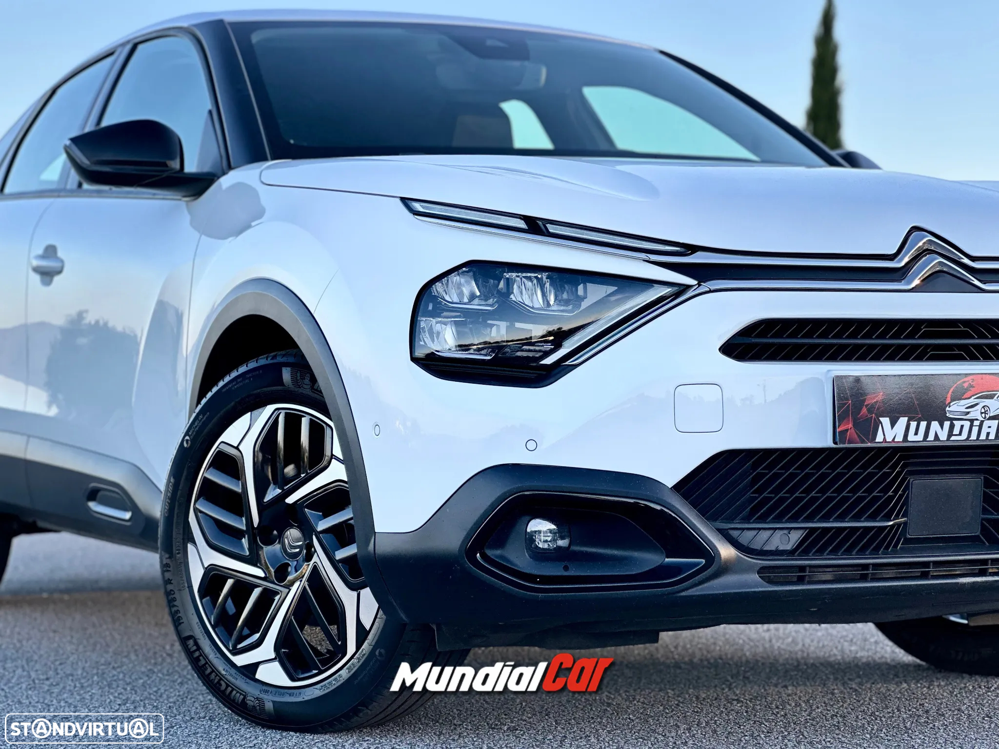 Citroën C4 BlueHDi 130 Stop&Start EAT8 FEEL PACK - 16