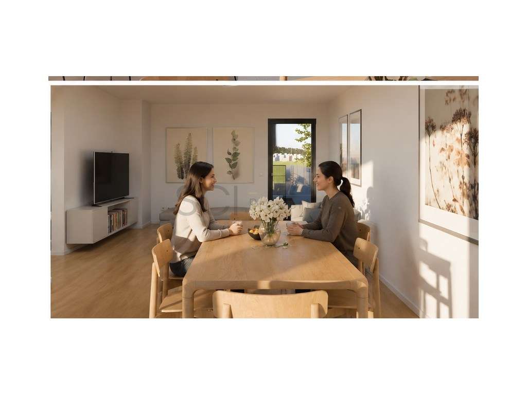 Moradia T3 Triplex com garagem e piscina | Setúbal - Grande imagem: 3/27