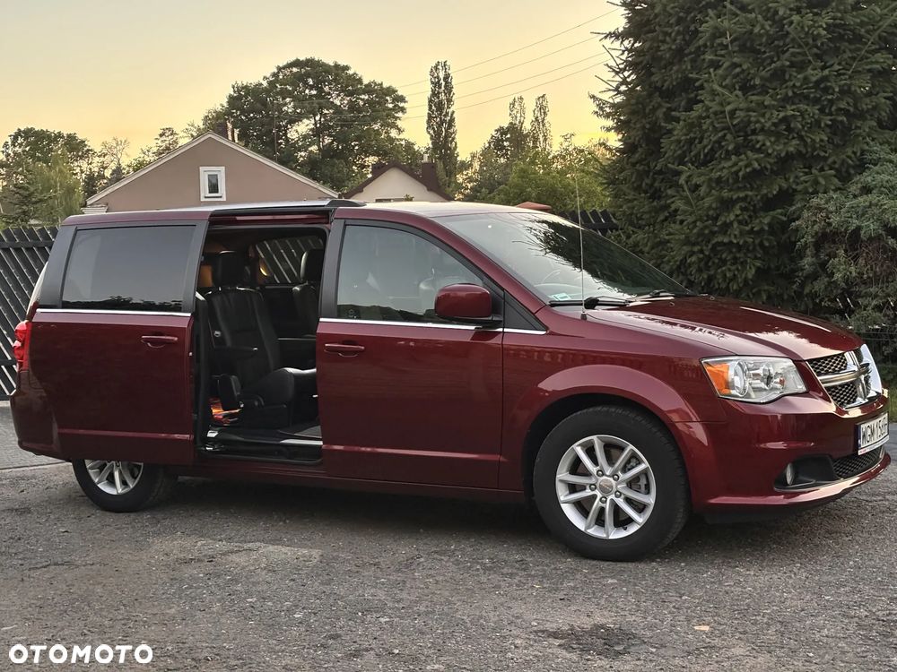 Dodge Grand Caravan 3.6 R/T - 6