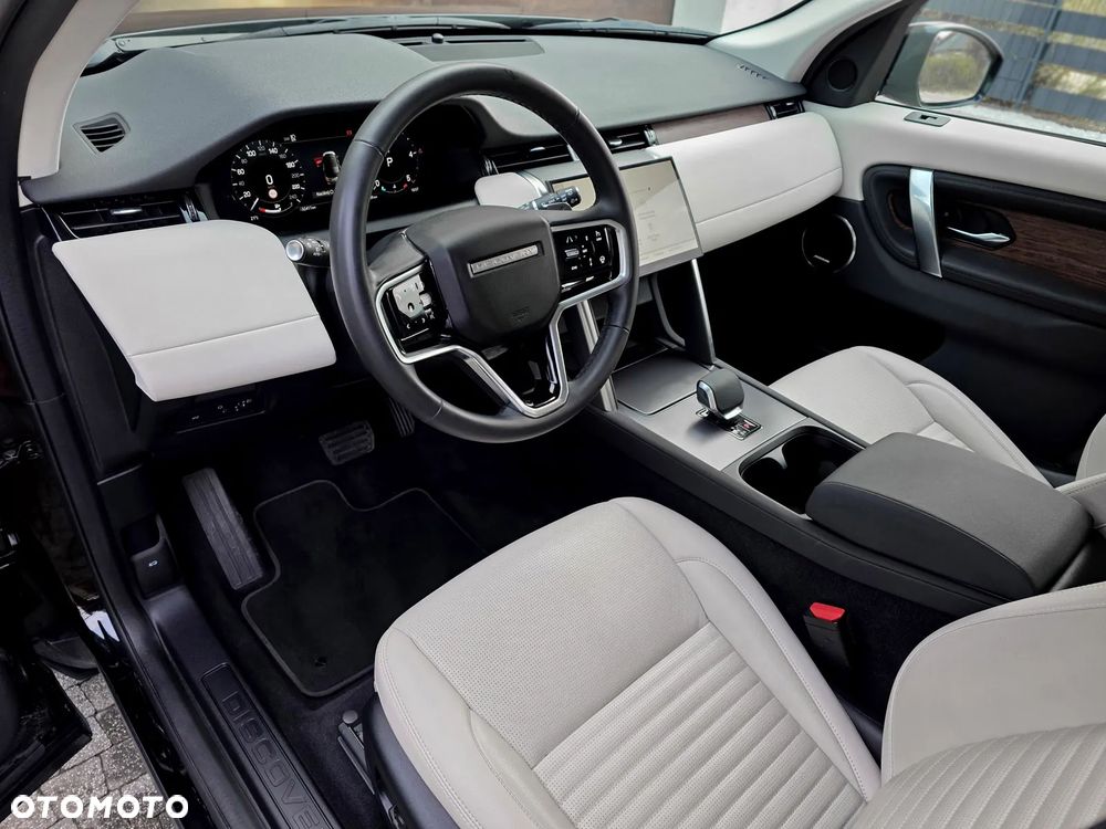 Land Rover Discovery Sport 2.0 D200 mHEV S - 16