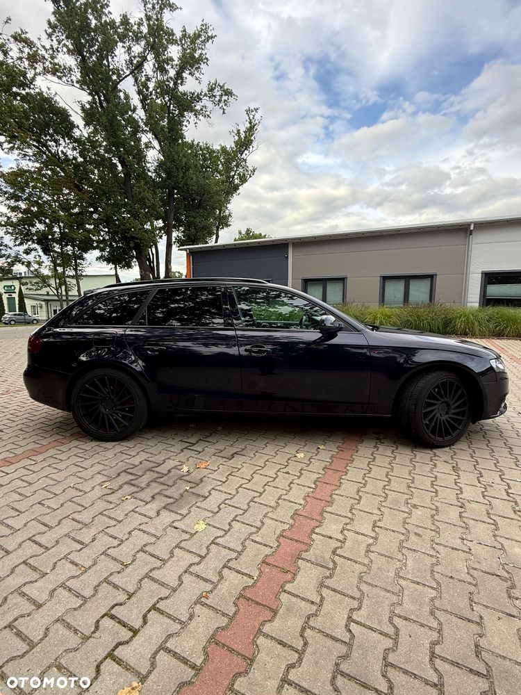 Audi A4 Avant 3.0 TDI Quattro S tronic - 4