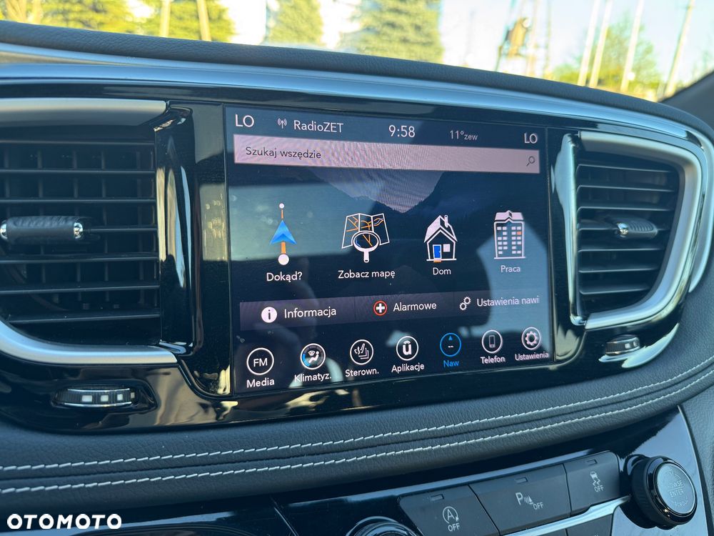 Chrysler Pacifica - 9