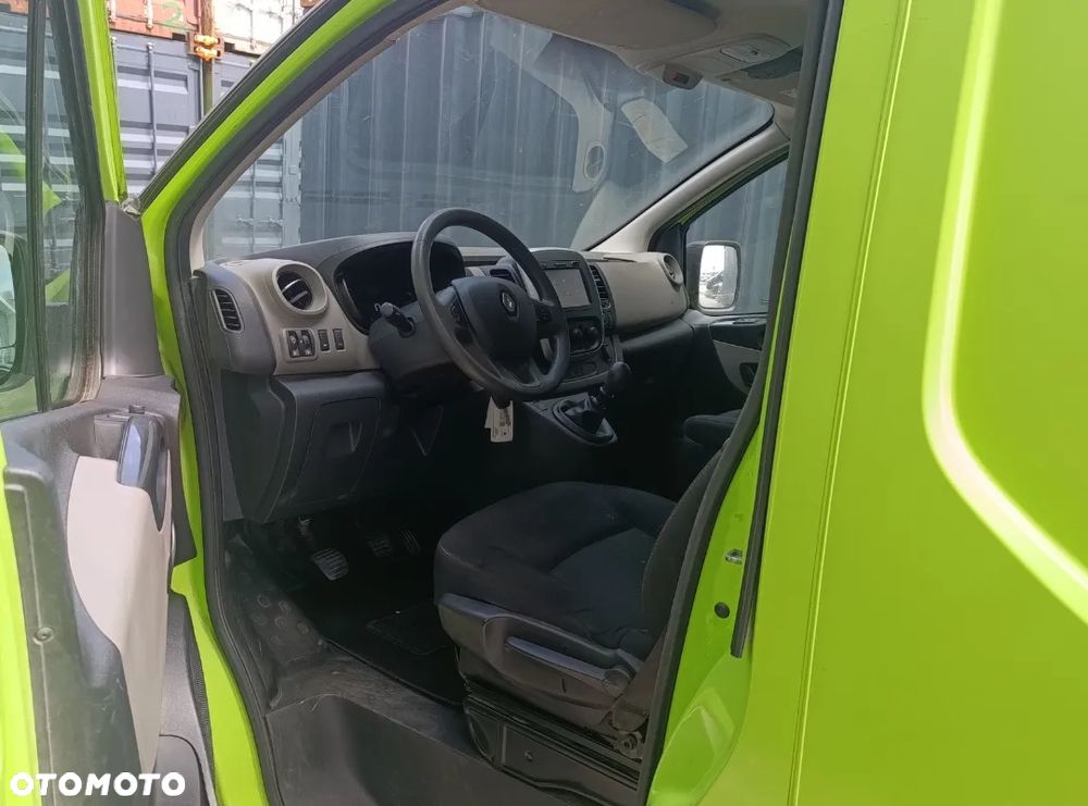 Renault Trafic - 10