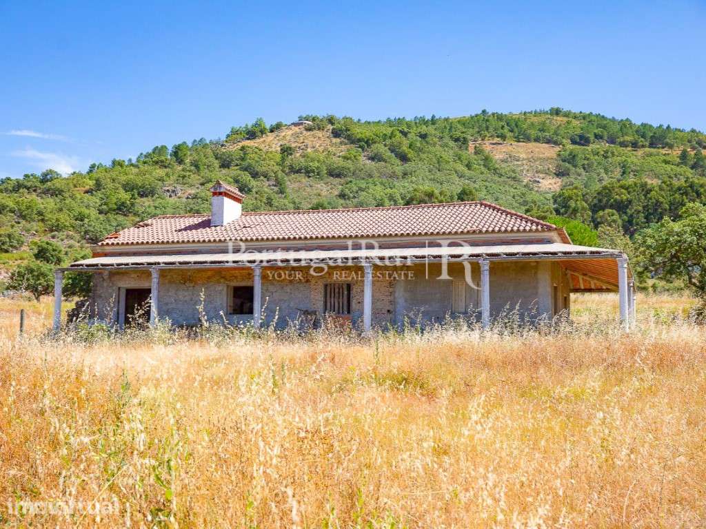 Quinta de 2,1ha com Moradia para Recuperar - Grande imagem: 4/37