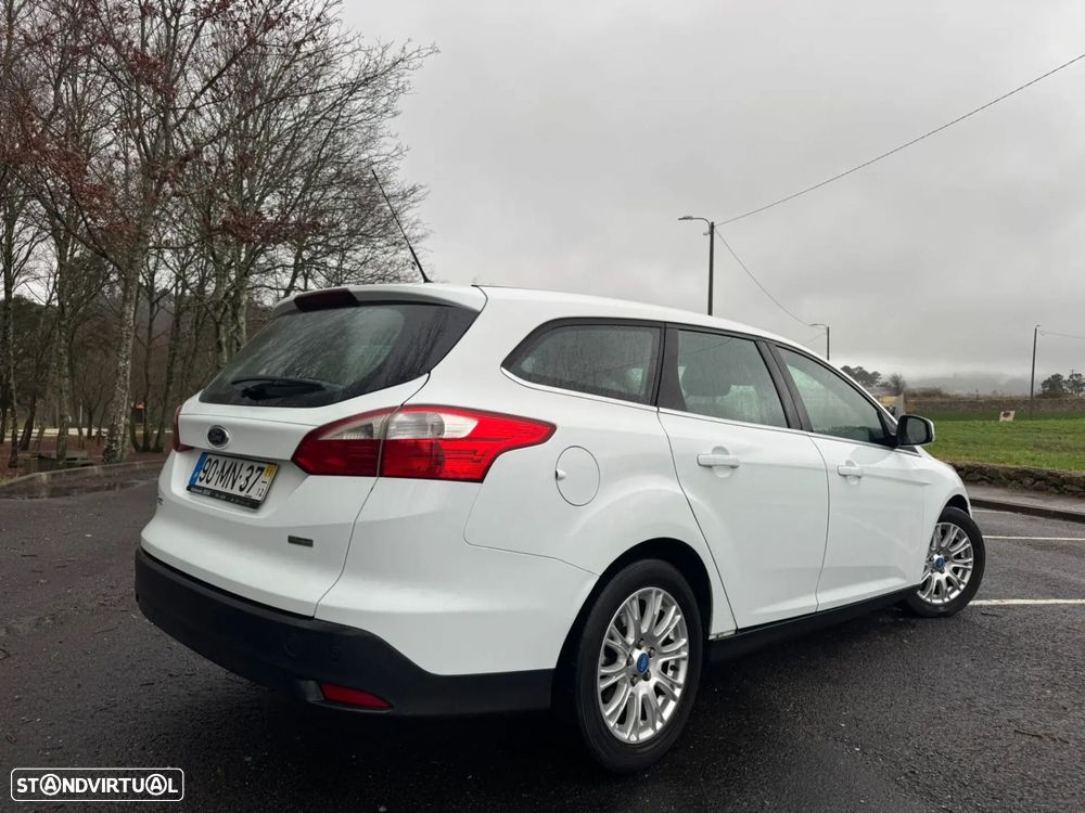 Ford Focus - 11