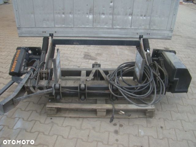 WINDA DHOLLANDIA 1000KG Z HAKIEM HOLOWNICZYM 3.5T ZDIĘTA Z IVECO 2017R PASUJE NA KAŻDE AUTO - 10