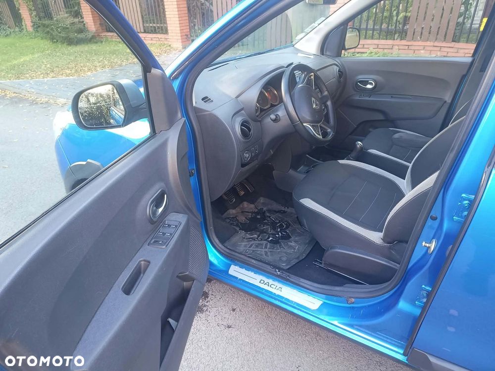 Dacia Lodgy TCe 115 Stepway - 10