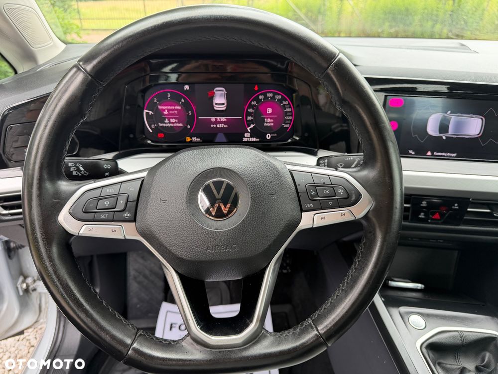 Volkswagen Golf 2.0 TDI Life - 24