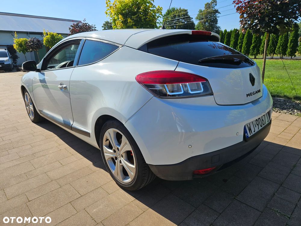 Renault Megane 1.6 16V Dynamique Euro5 - 4