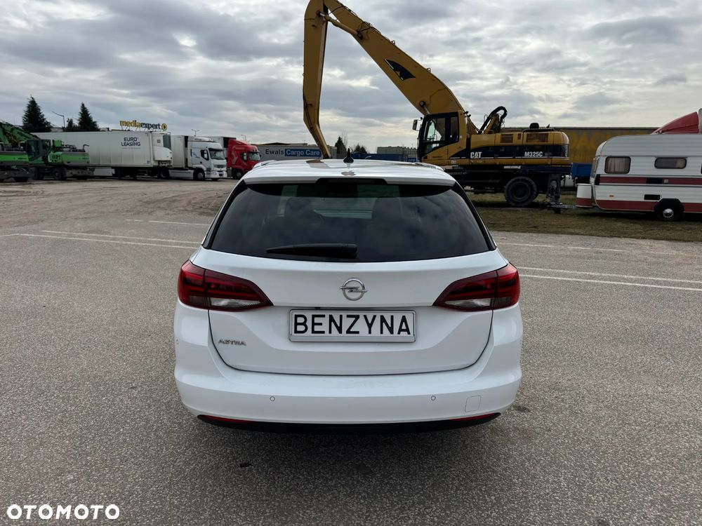 Opel Astra 1.4 T Dynamic S&S - 39