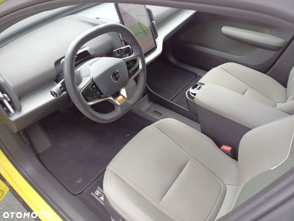 Volvo EX30 - 10