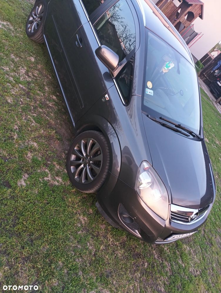Opel Zafira 1.9 CDTI 111 - 8