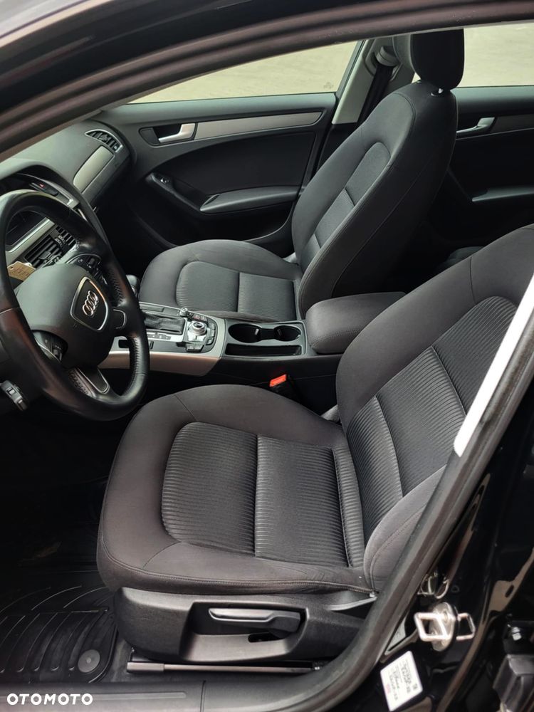 Audi A4 Avant 2.0 TDI S tronic - 8
