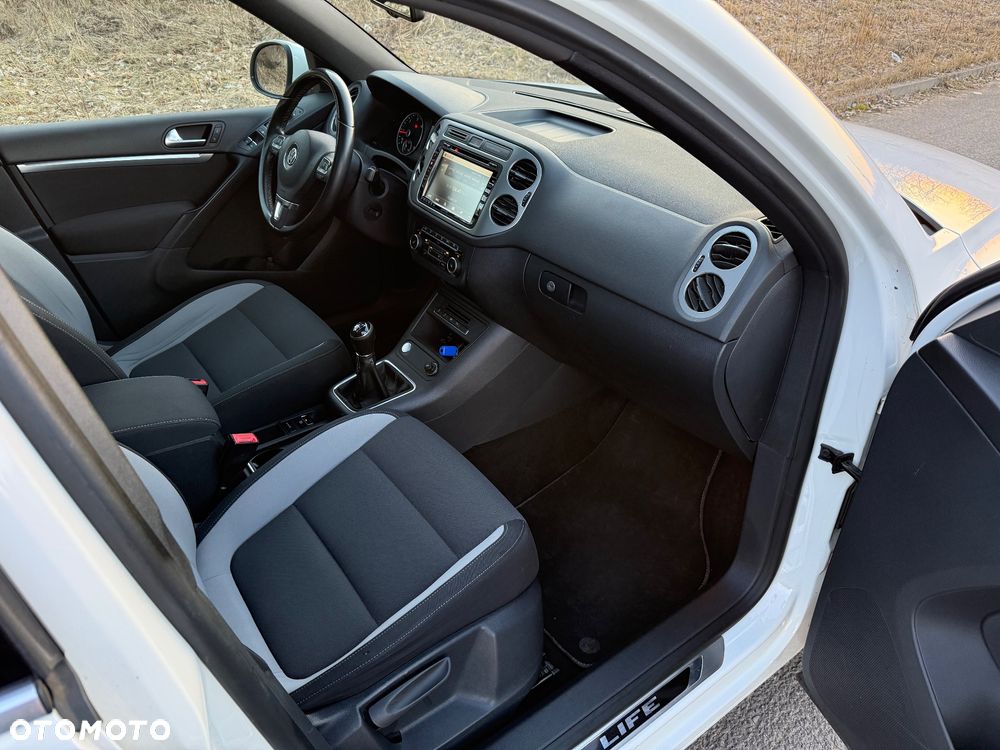Volkswagen Tiguan 2.0 TDI DPF BlueMotion Technology Life - 11