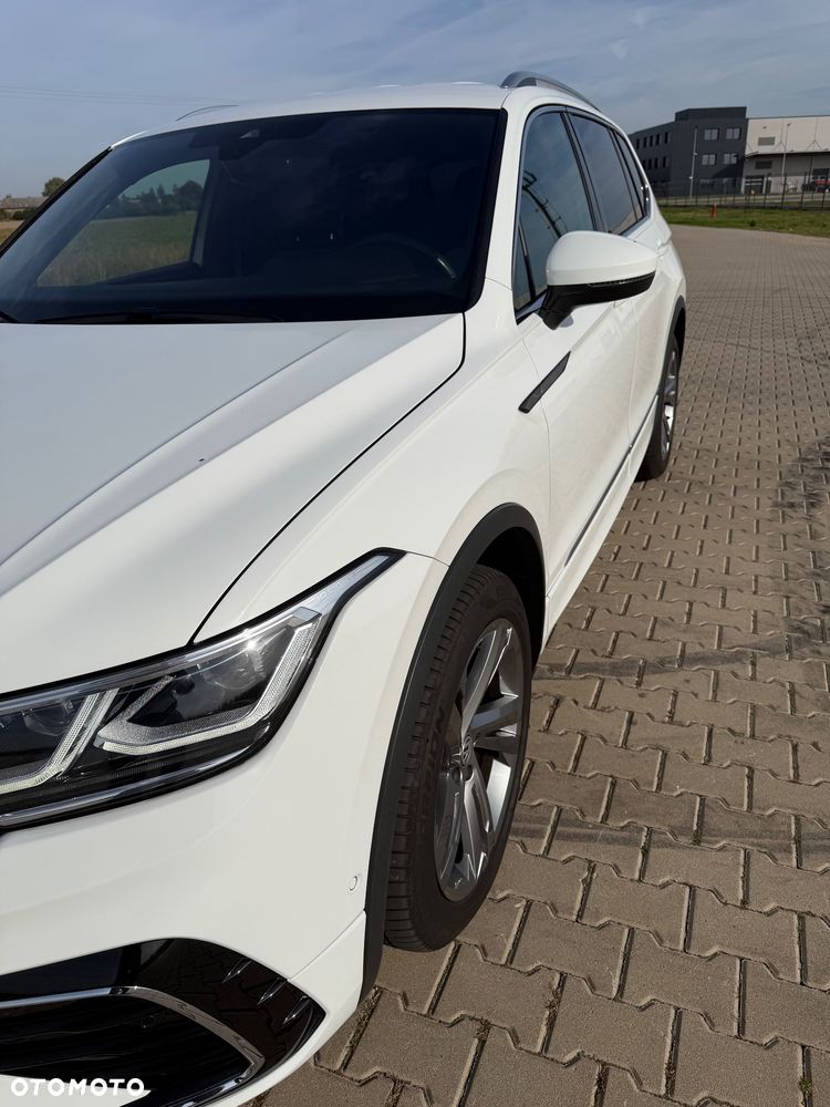 Volkswagen Tiguan Allspace - 19