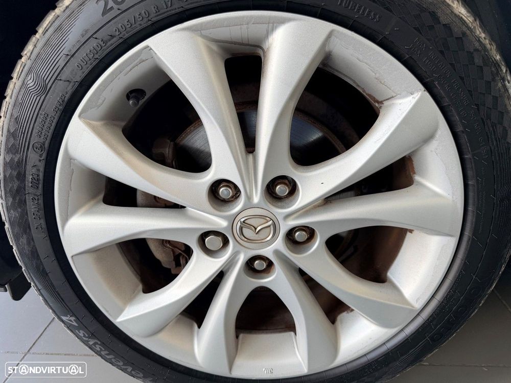 Mazda 3 Hatchback MZ-CD 1.6 Exclusive Plus - 28