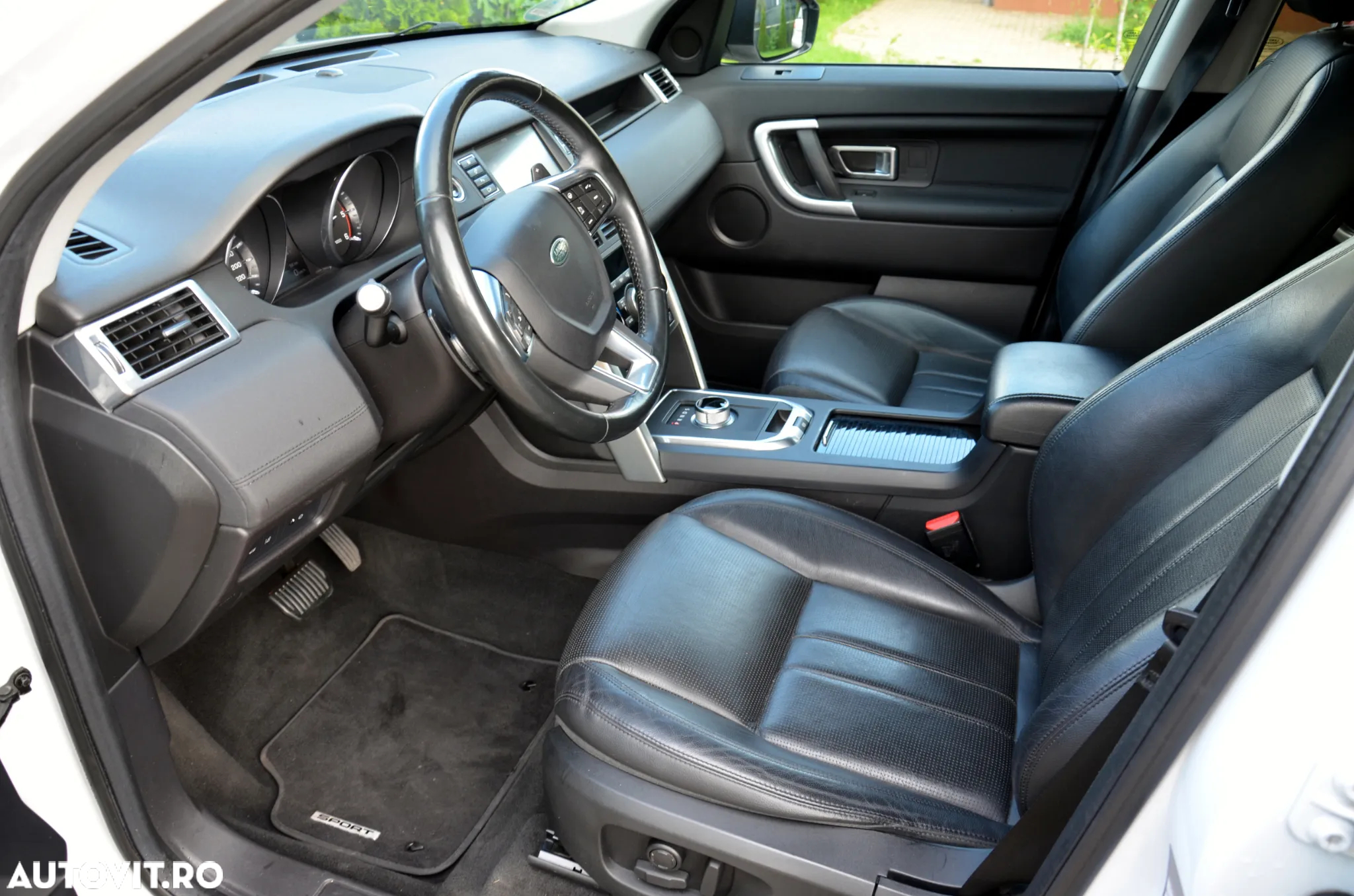 Land Rover Discovery Sport 2.0 l TD4 HSE Luxury Aut. - 16
