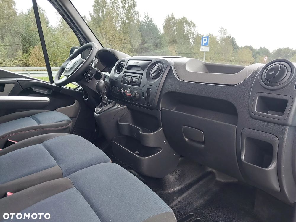 Renault Renault Master 6 Biegowy 2.3dci 135 km L2H2 Klimatyzacja - 22