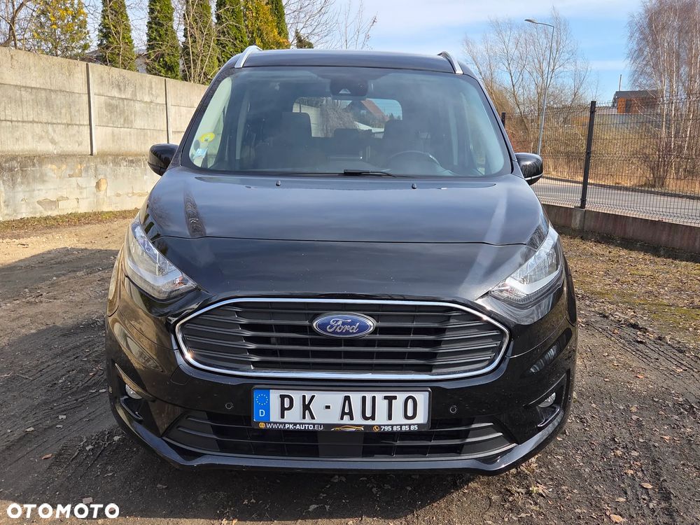 Ford Tourneo Connect Grand - 40