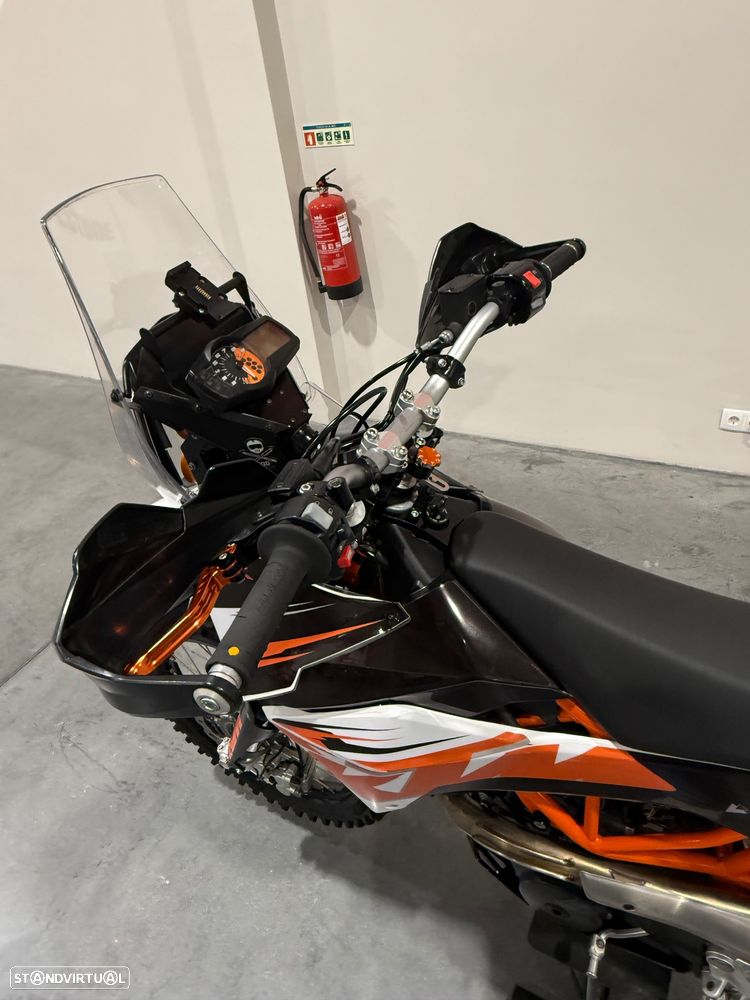 KTM 690 - 17