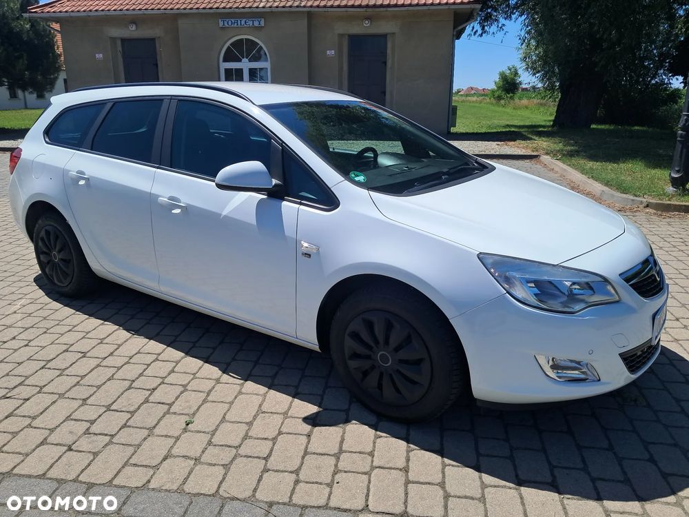 Opel Astra 1.4 Turbo - 10