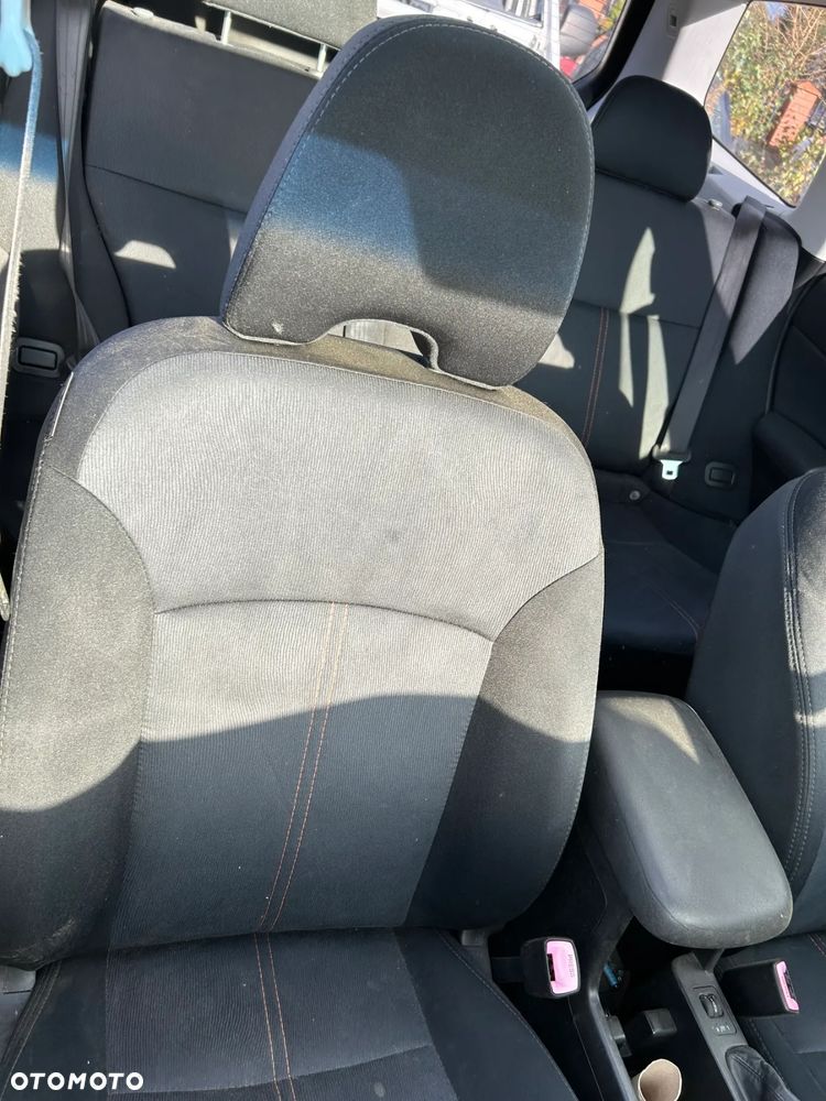 FOTELE KANAPA SUBARU FORESTER III - 5