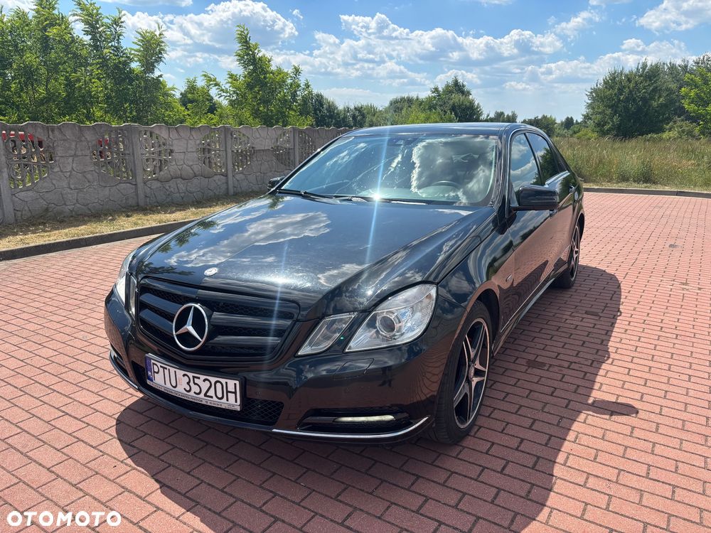 Mercedes-Benz Klasa E 220 CDI DPF BlueEFFICIENCY Automatik Avantgarde - 1
