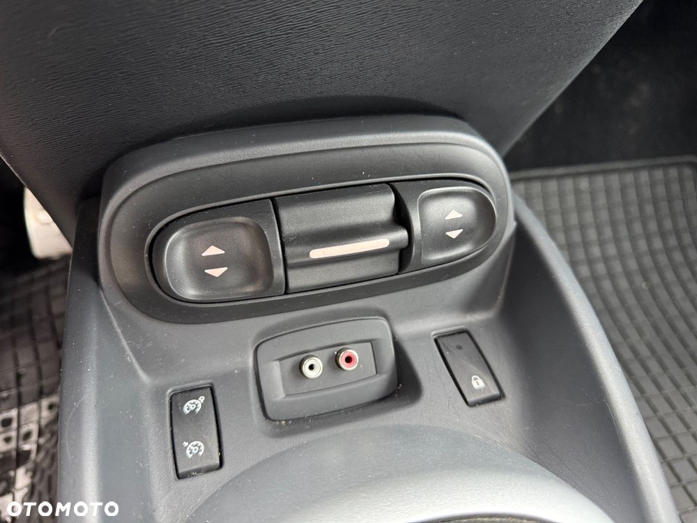 Renault Wind TCe 100 Dynamique - 28