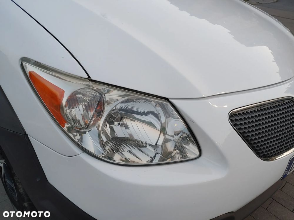 Pontiac Vibe - 17