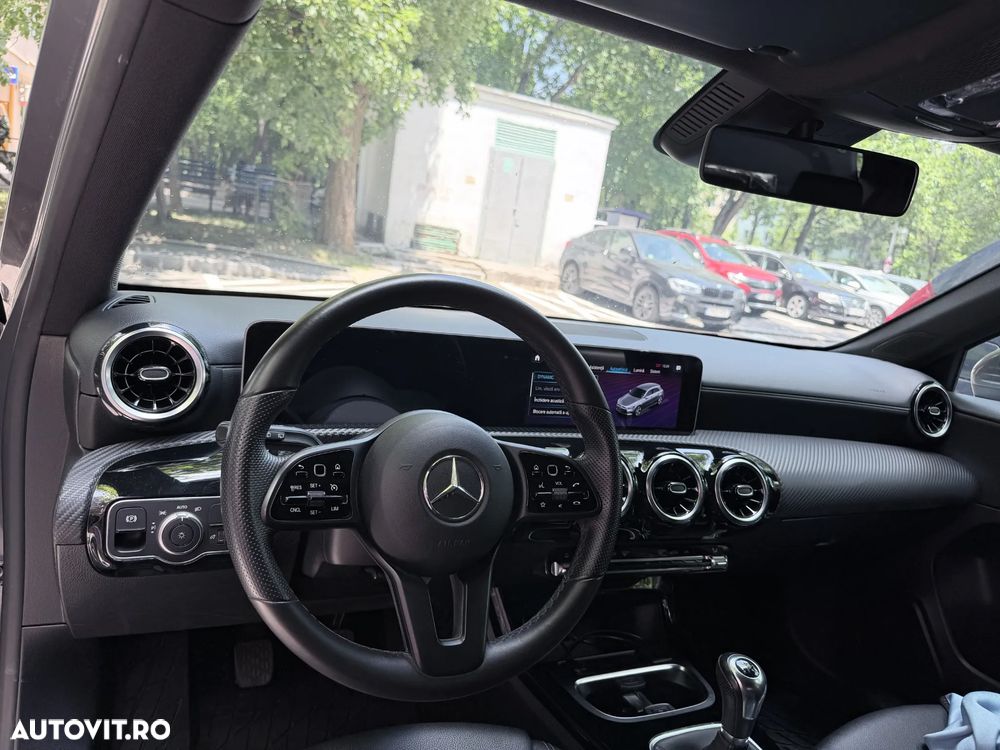 MERCEDES-BENZ A-Class 2020 — imagine 9