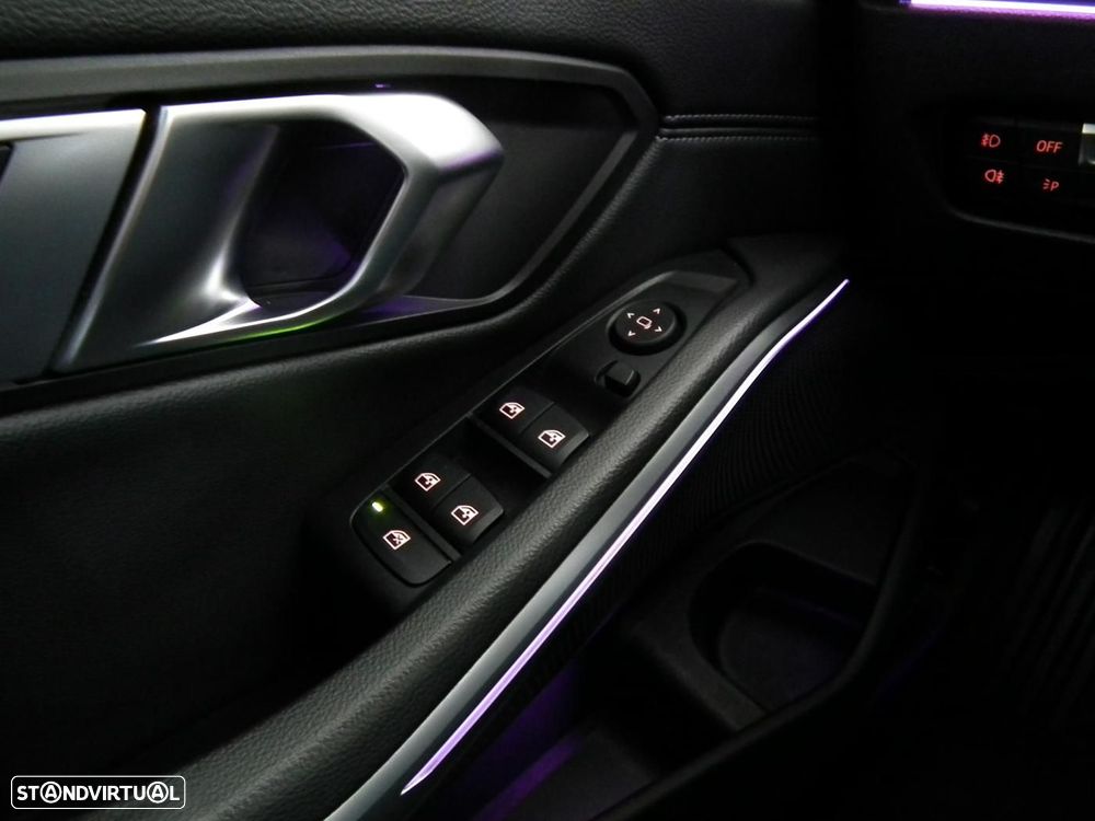 BMW 320 d Line Sport Auto - 34