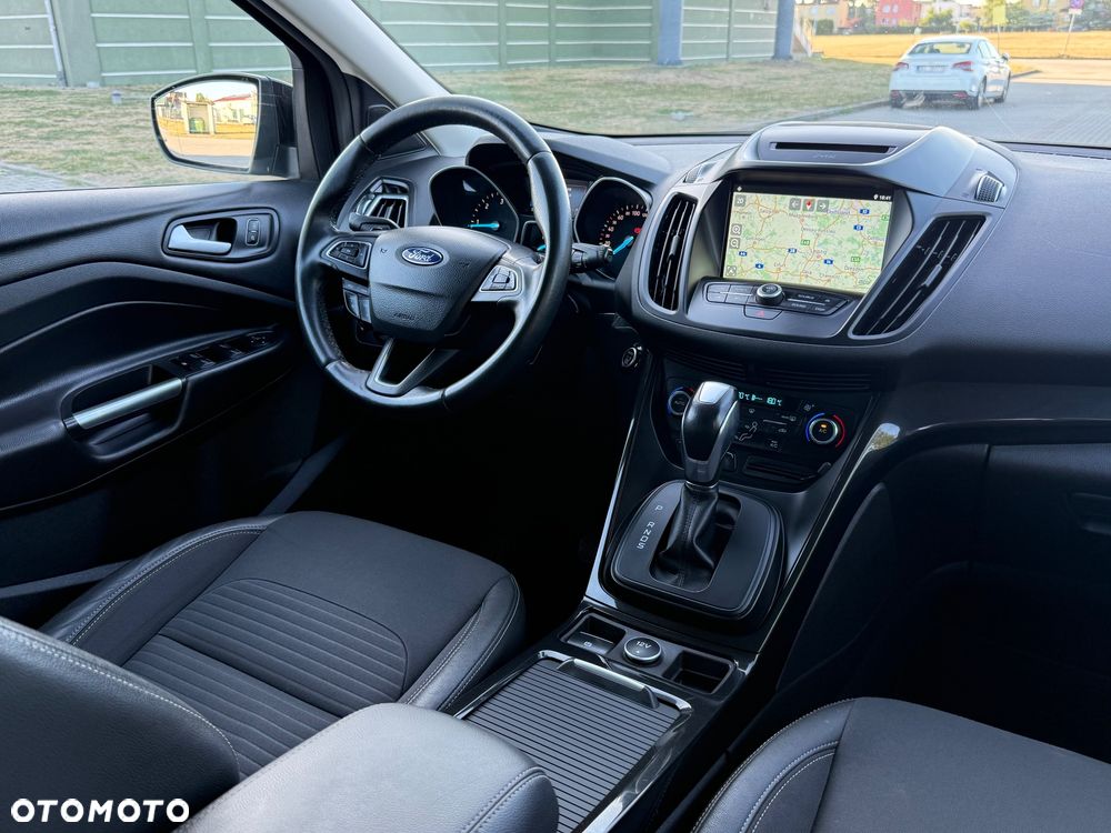 Ford Kuga 2.0 TDCi 4x4 Titanium - 29