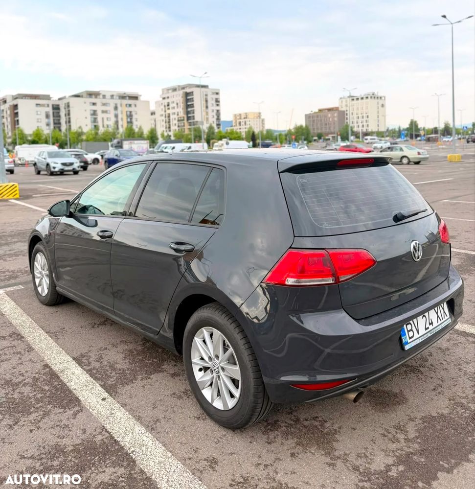 Volkswagen Golf 1.2 TSI Comfortline - 2
