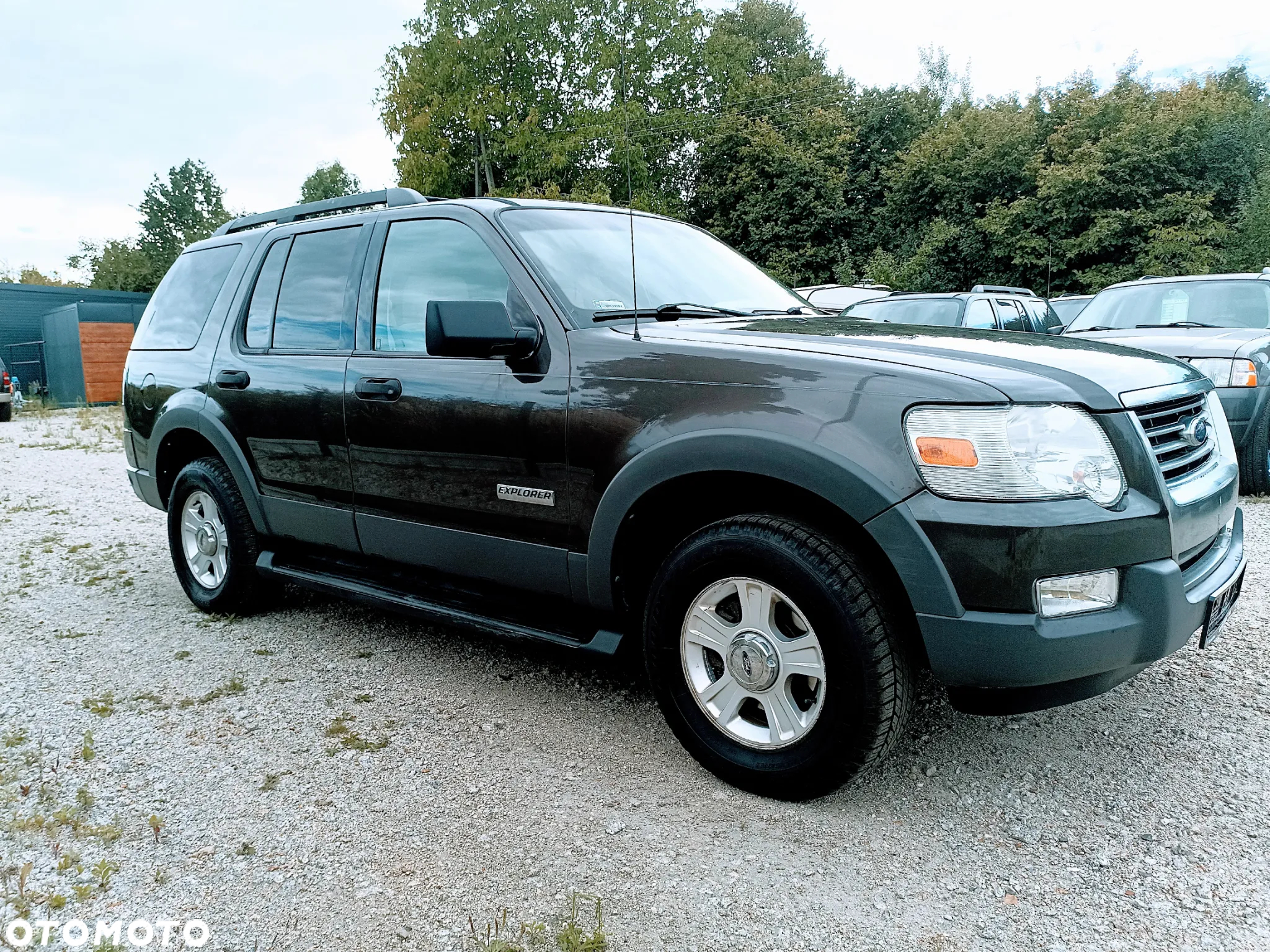 Ford Explorer 4.0 4WD - 8