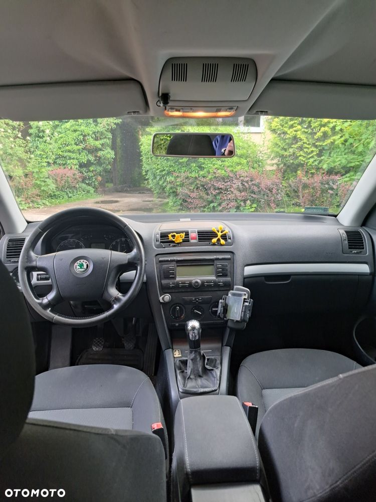 Skoda Octavia - 8