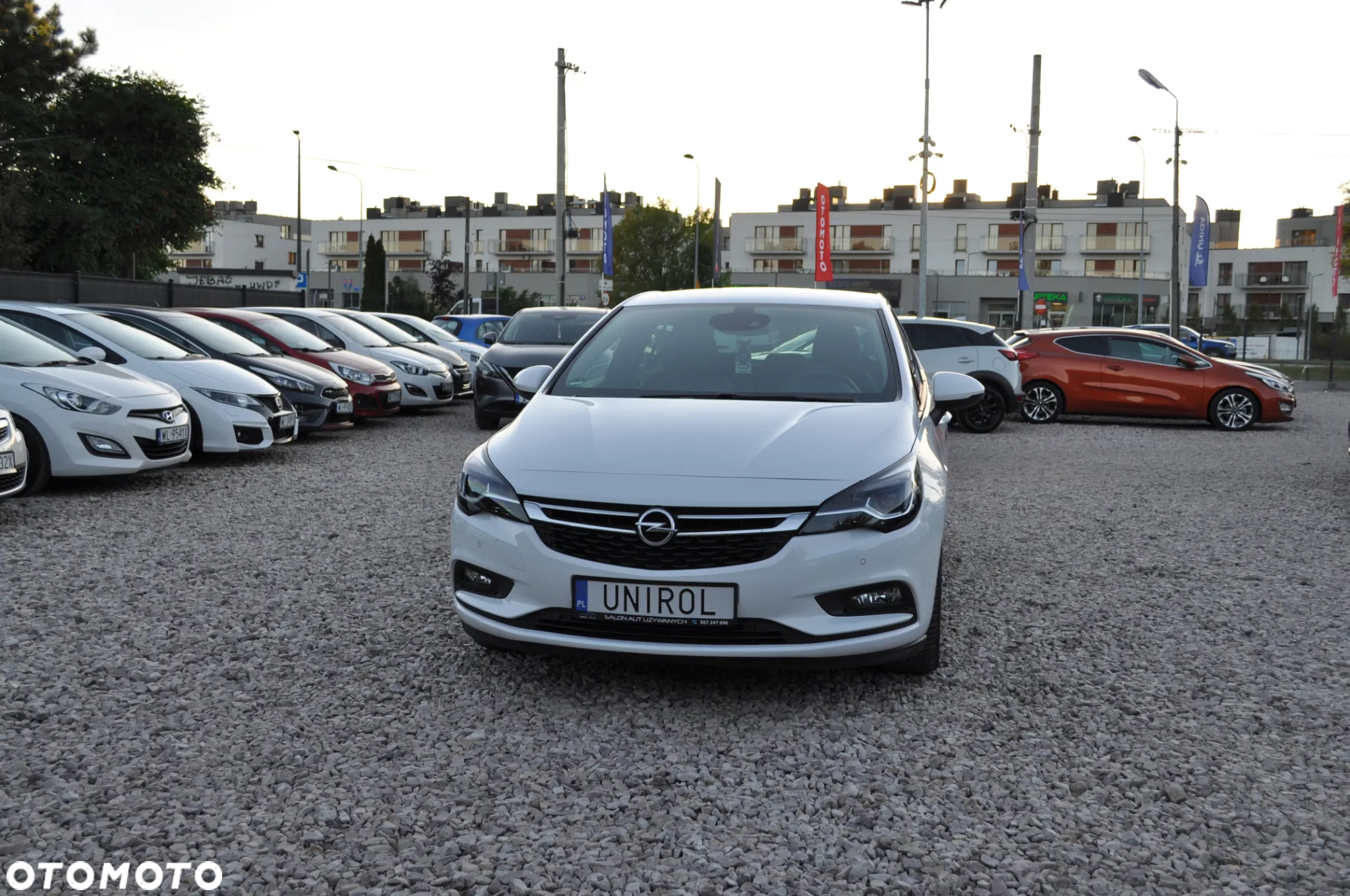 Opel Astra 1.4 Turbo Start/Stop Automatik Edition - 2