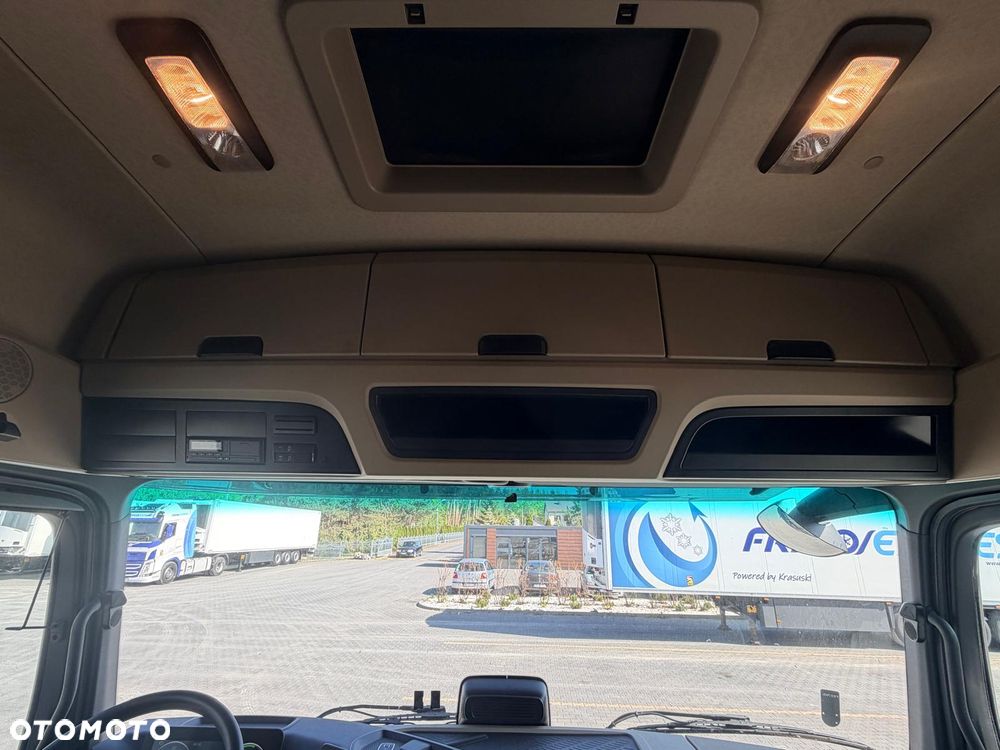 Mercedes-Benz Actros 1845 - 9
