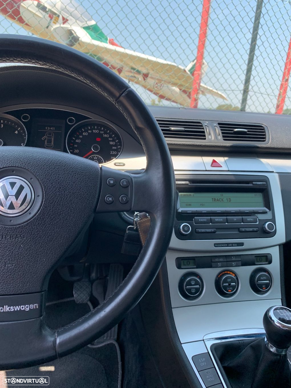 VW Passat 2.0 TDI BM Confortline - 29