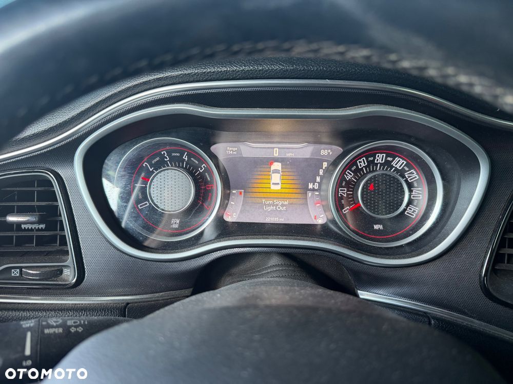 Dodge Challenger Automatik R/T Plus - 12