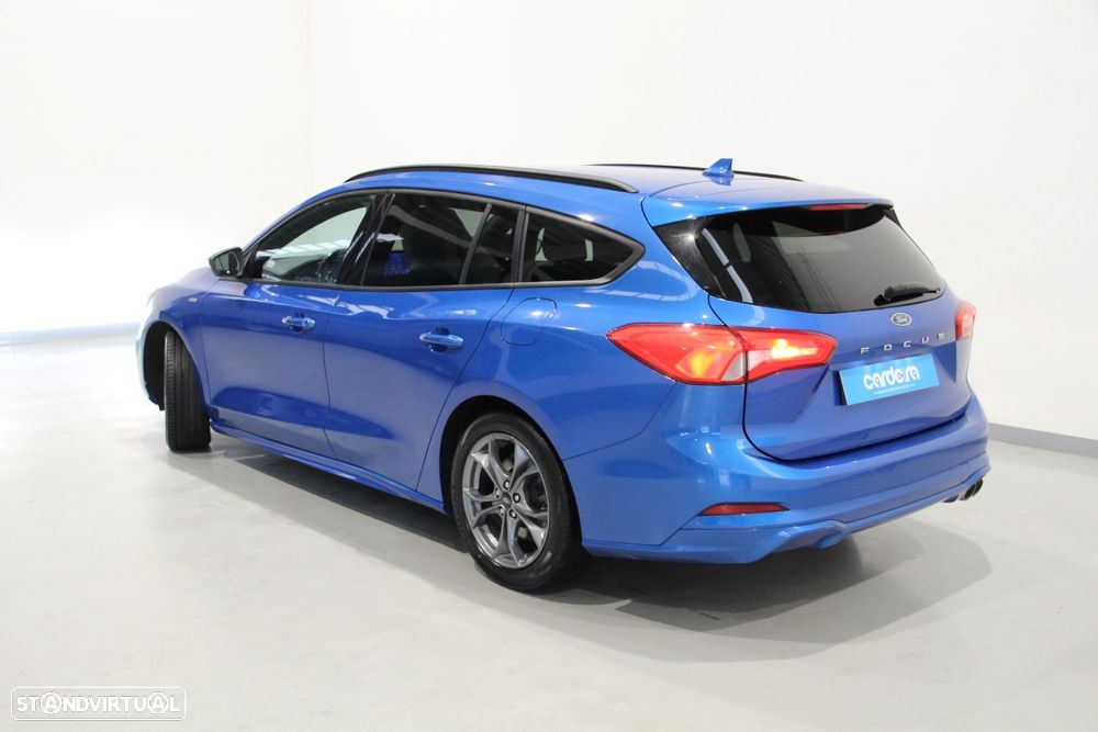 Ford Focus SW 1.0 EcoBoost ST-Line - 31