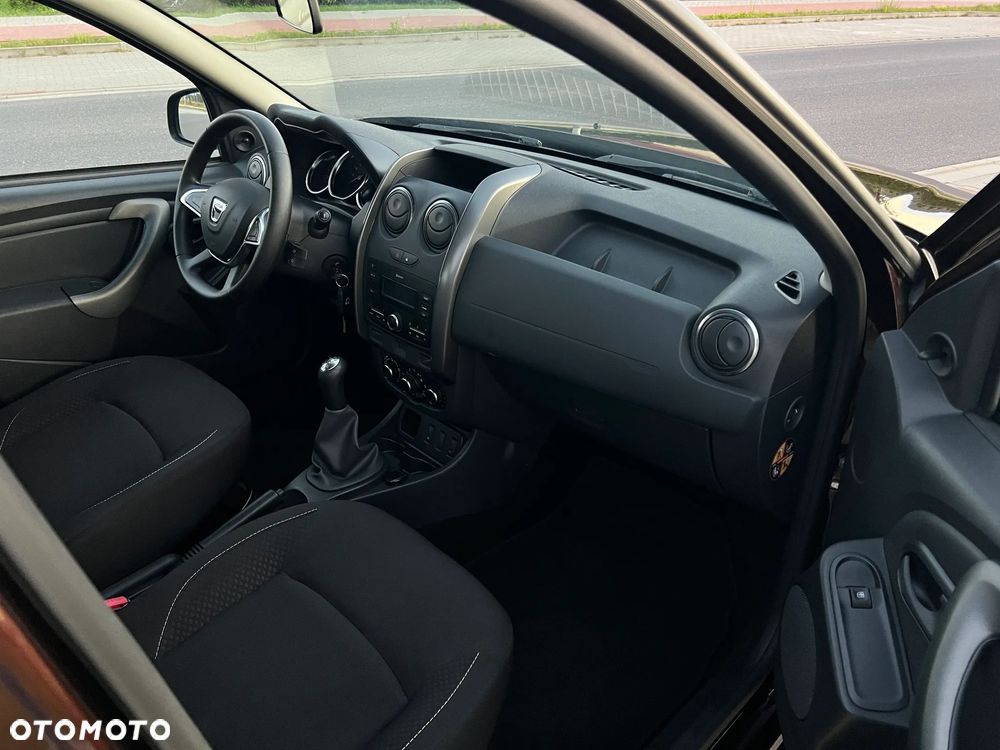 Dacia Duster 1.6 Laureate - 10