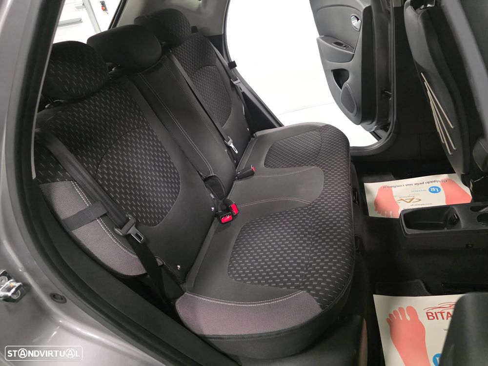 Renault Captur 1.5 dCi Exclusive - 30