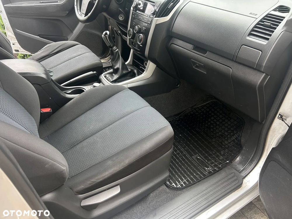 Isuzu D-Max 2.5 EC LS - 16